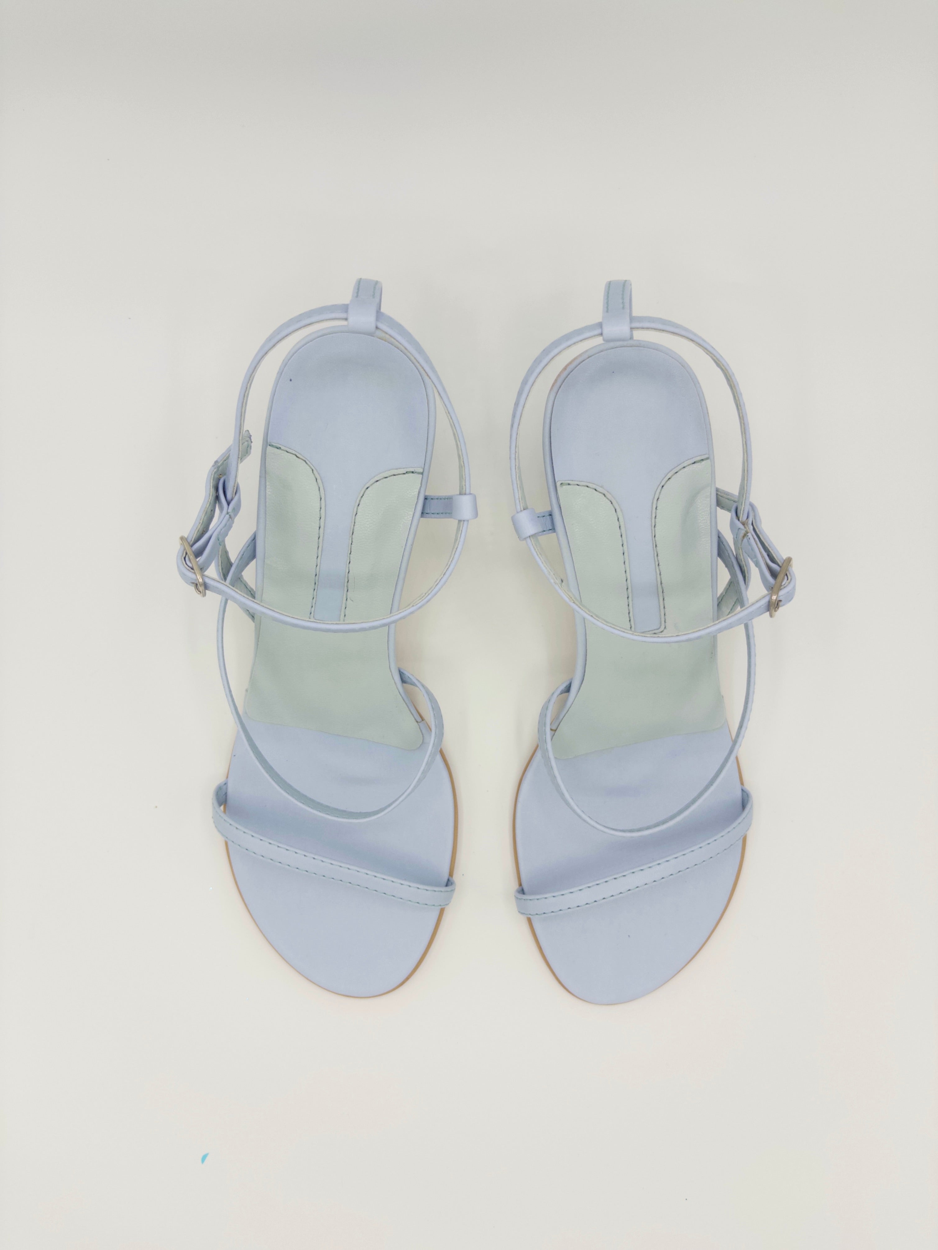 DSC_301 — Sandalia celeste
