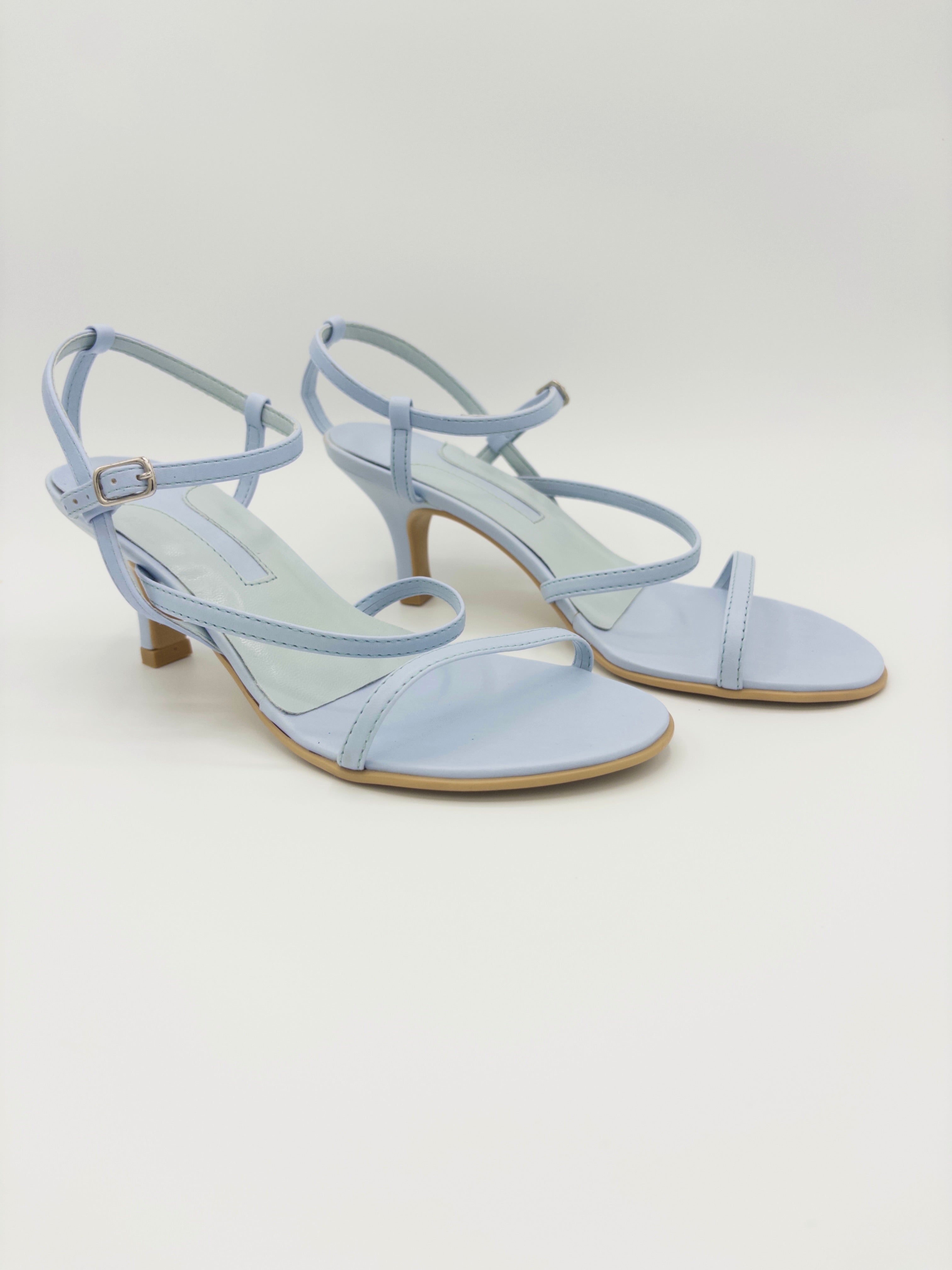 DSC_301 — Sandalia celeste